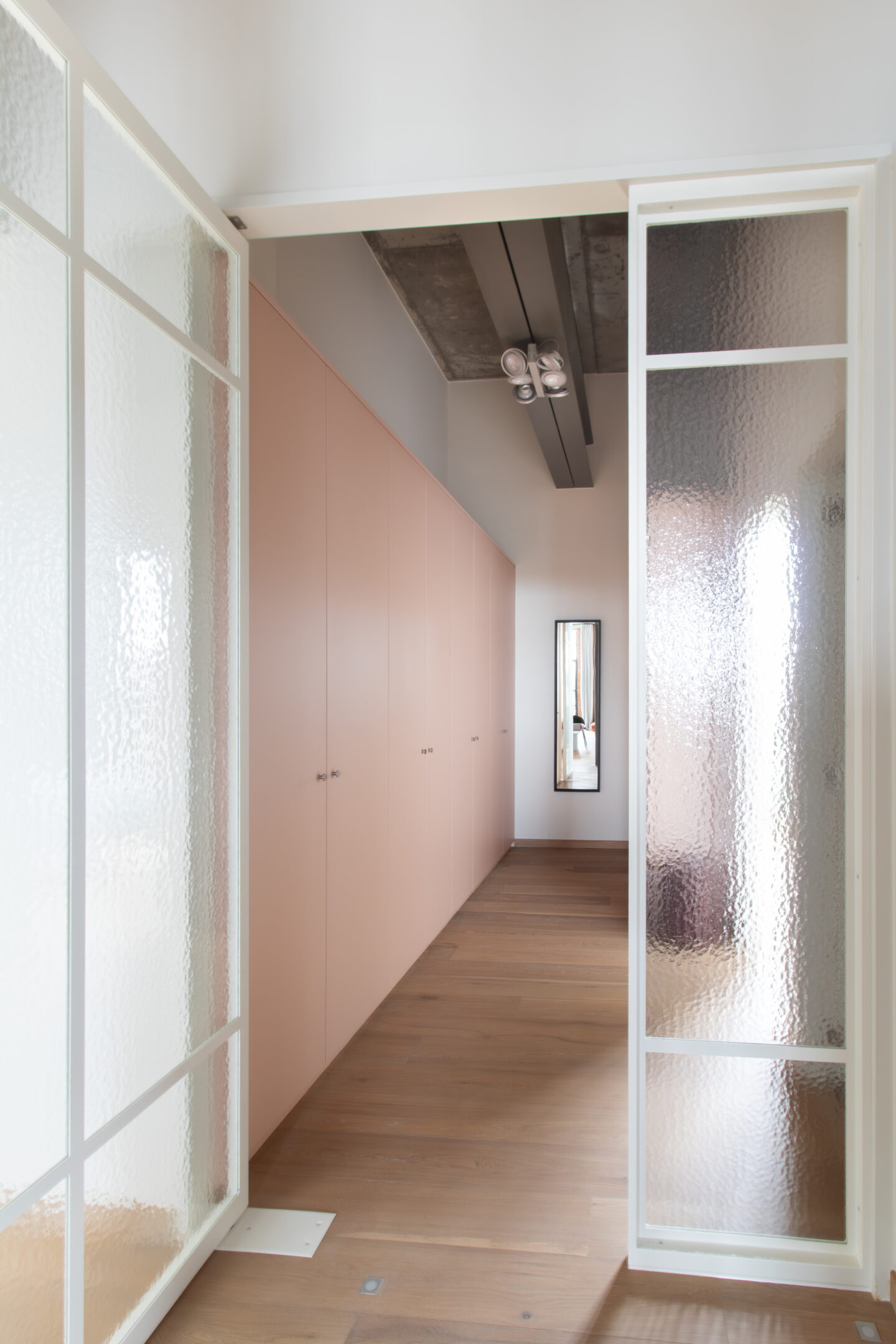 20260610 Studio Fourteen 17